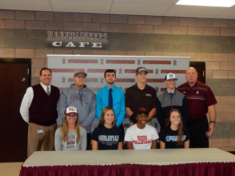 Eight Athletes Sign To Continue Their Athletic Career