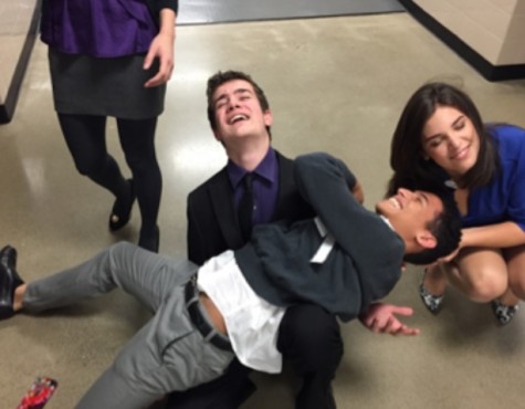 Students from Model Congress hold conference for Jr. High students