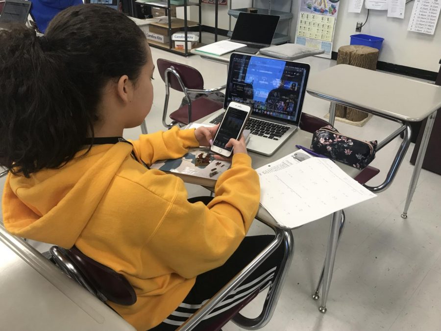 Students tend to get distracted by their cell phones or computers when doing assignments. 