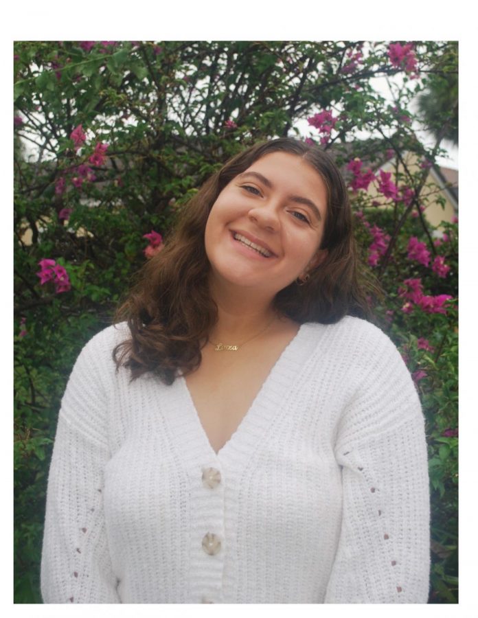 Homecoming Nominees : LUIZA PESSOA