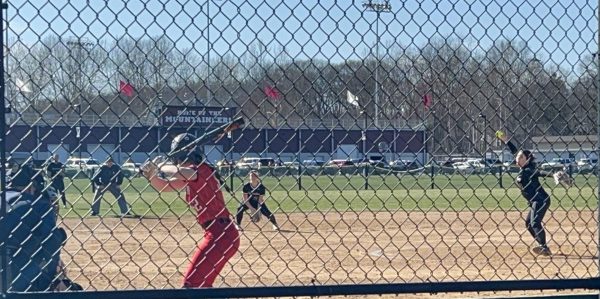 Hannah Helm delivering a pitch in Stroudsburgs game against Easton on March 25, 2024.