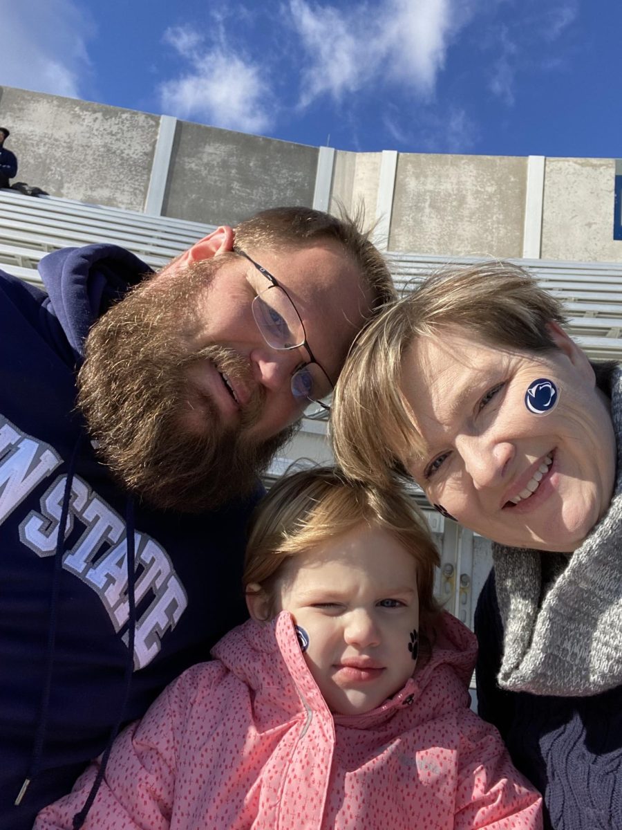 Ms.Lloyd elementary school nurse posing with her family. 
Photo shared by Ms.Lloyd 