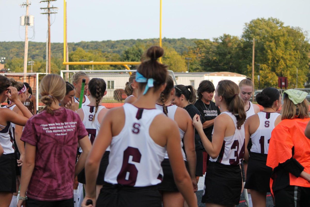 Stroudsburg Field Hockey team huddles up during game against Bethlehem Catholic on September 16, 2024. Photo taken by Mabel Reish.