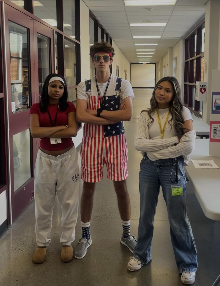 Zsani Findley '25, Katelyn Pantinople '25, and Abram Demarest '26 dressed up for 'Merica Monday.