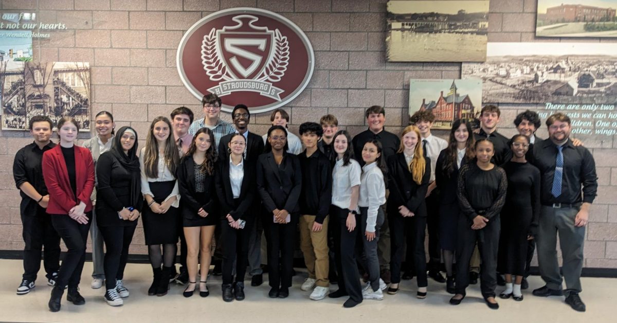 SHS Mock Trial team, advised by Robert Wood, hosts the November competition against 10 other schools and 15 teams. Photo shared by Mock Trial team. 