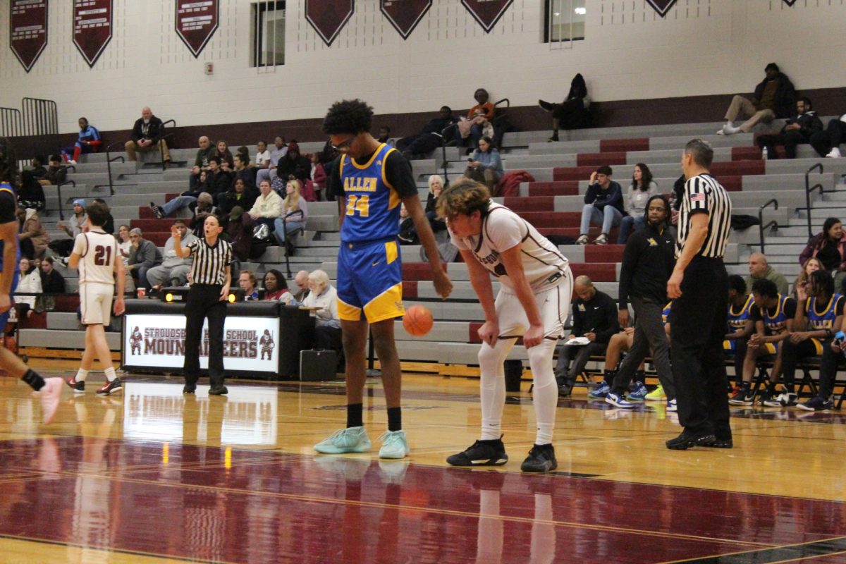 Nathaniel English, '28, resting at the free throw line