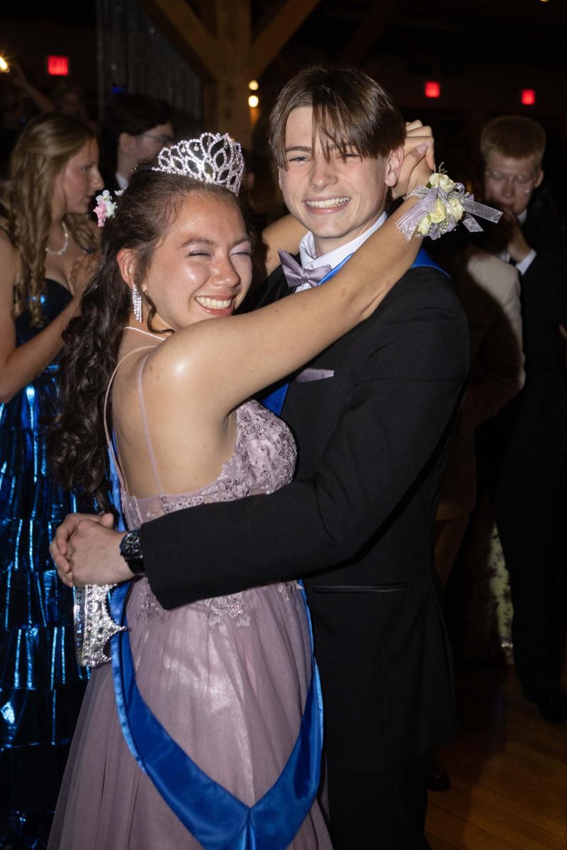 250510_SBHS_Prom_JM-253