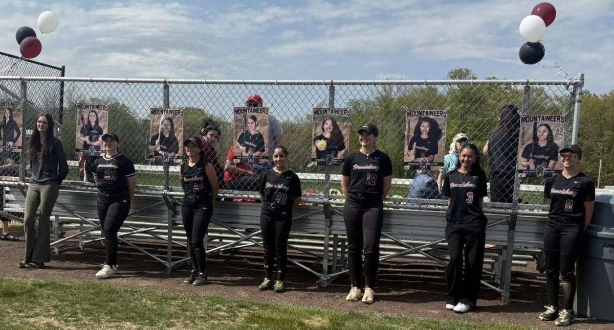Softball Senior Night 2025
Izabella Hernandez, Bella Piper, Izzy Molinaro, Melissa Safin, Elena Trotter and Nathalie Rodriguez celebrate senior night against Pocono Mountain West. 