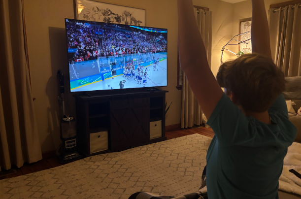 U.S. Men's wins Gold in Hockey!