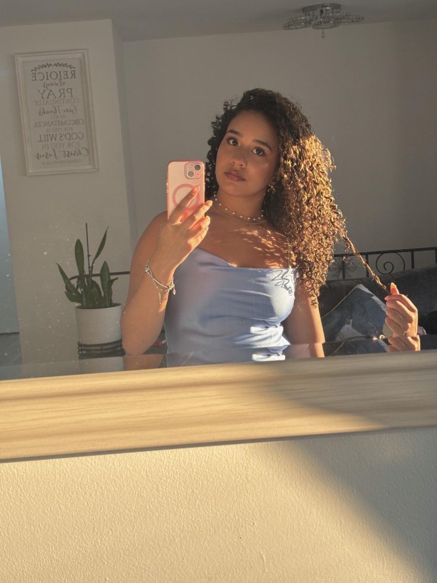 Elena Benitez